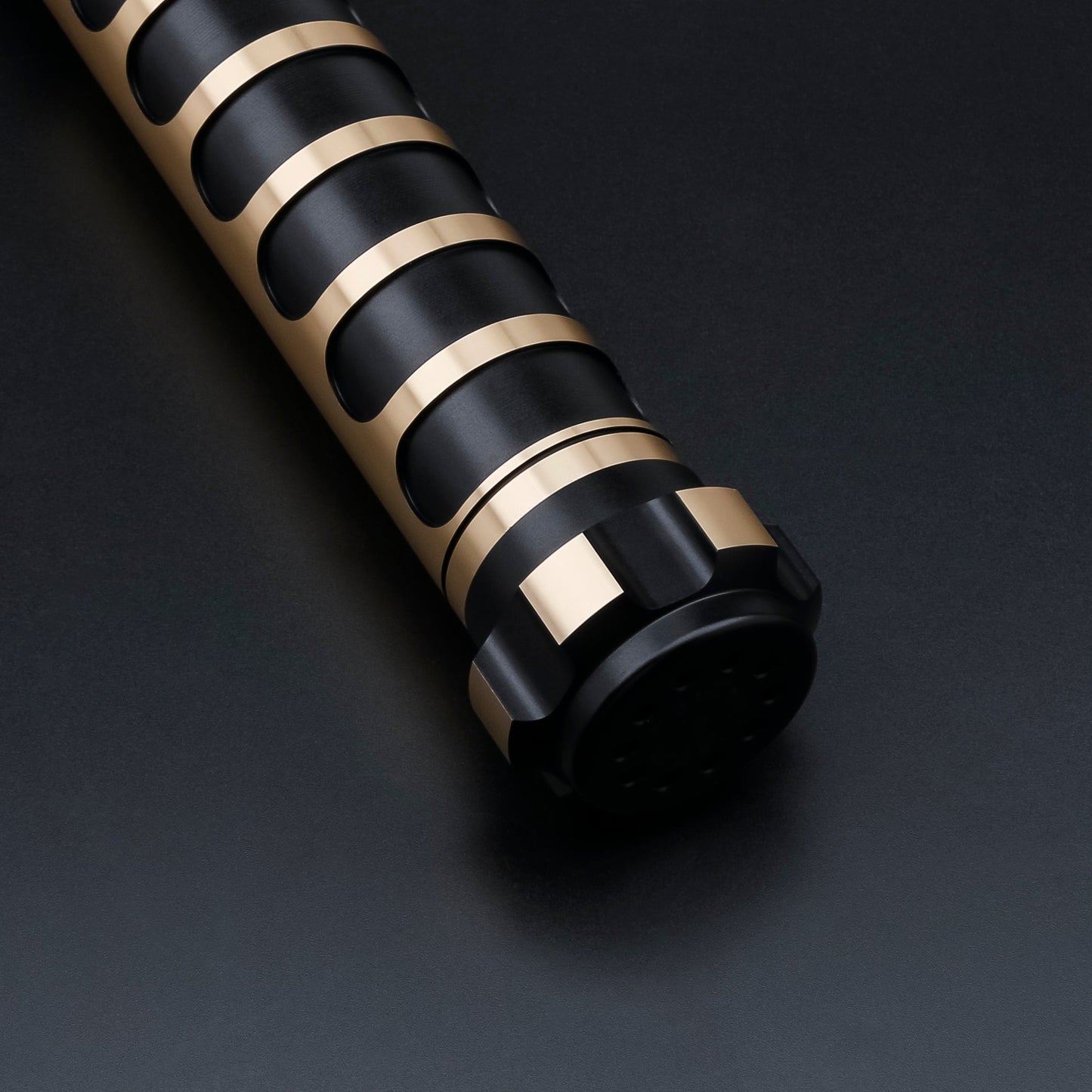 Sabervold Sv-Vela Lightsaber - Premium Rgb