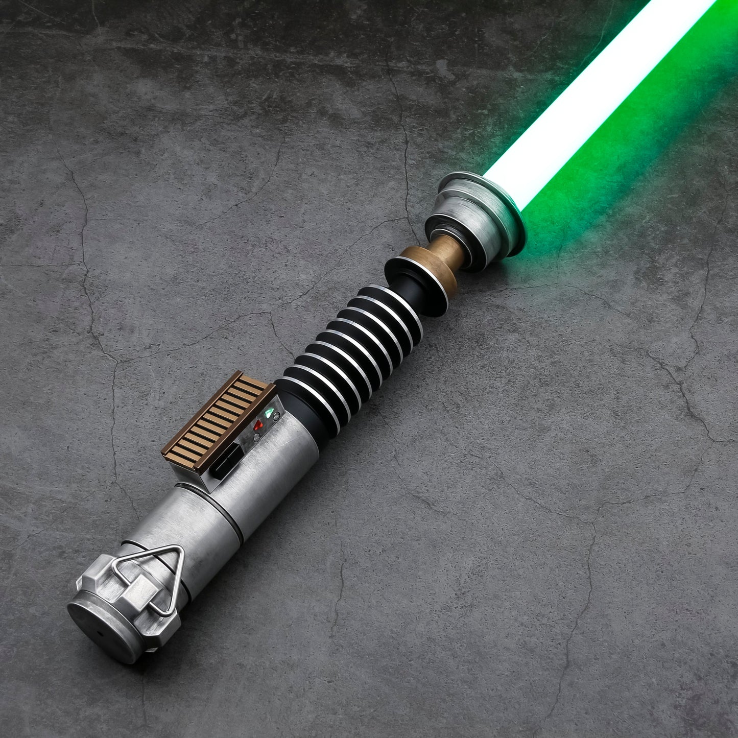 Sabervold Sv-Luke Rotj Weathered Lightsaber