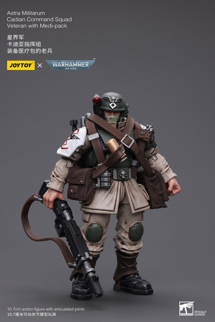 Joytoy Warhammer 40K Astra Militarum Cadian Command Squad Veteran With Medi-Pack Jt7943 Warhammer