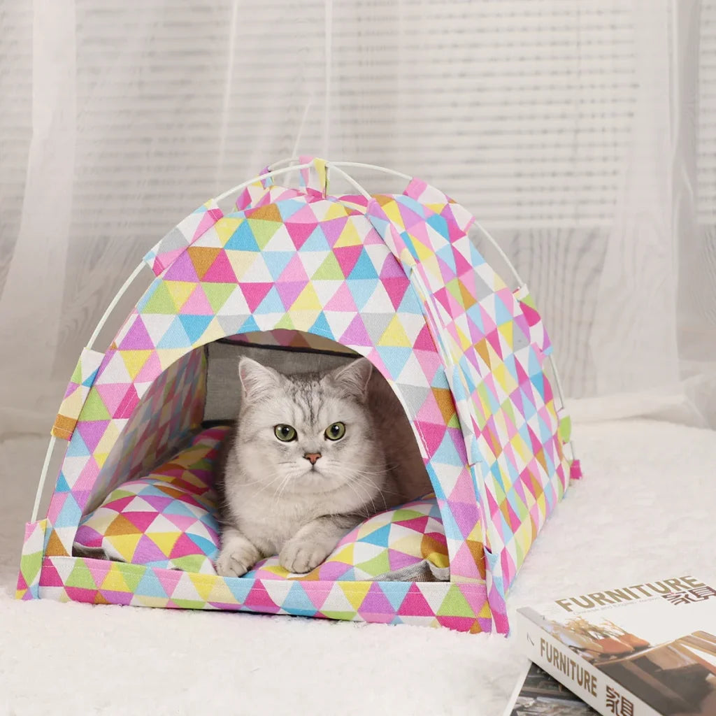 Pet Tent Bed Warm Cushions - Color triangle / L 50x50cm / CHINA
