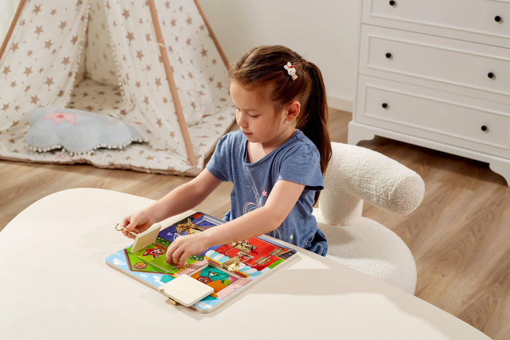 Viga Lock & Latch House