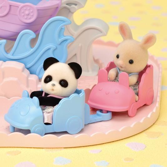 Sylvanian Families Baby Amusement Park - Free Gift