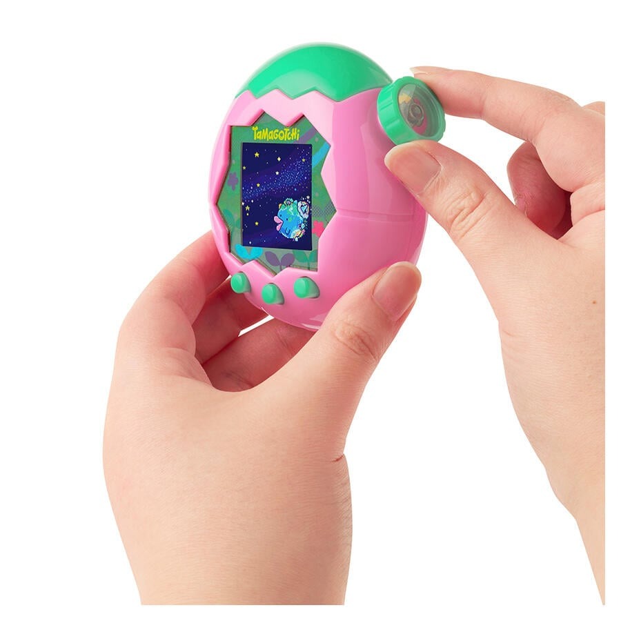 Bandai Tamagotchi Paradise Pink Land
