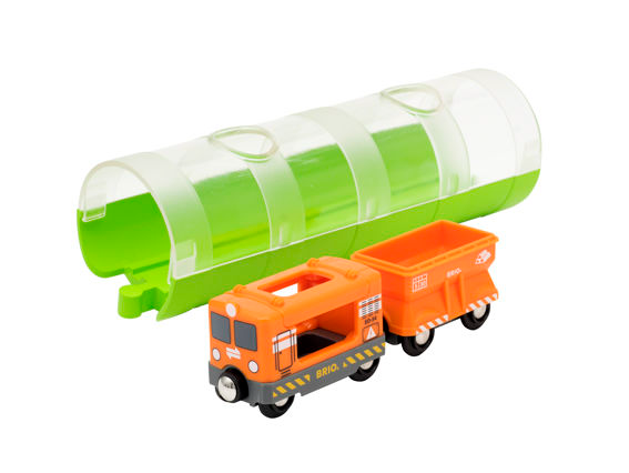 Brio Cargo Train & Tunnel Brio