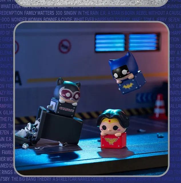 DC Justice League Mini Figure Batman Mini Beans - Blind Box