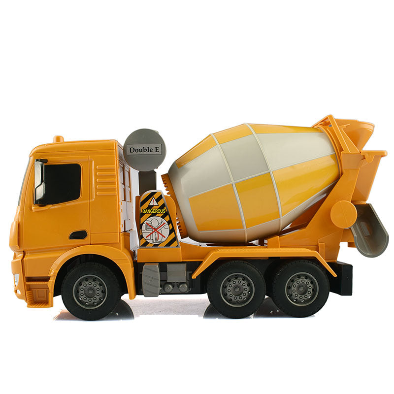 Double E Licensed Mercedes-Benz Rc Concrete Mixer 1/26 Scale E578-003