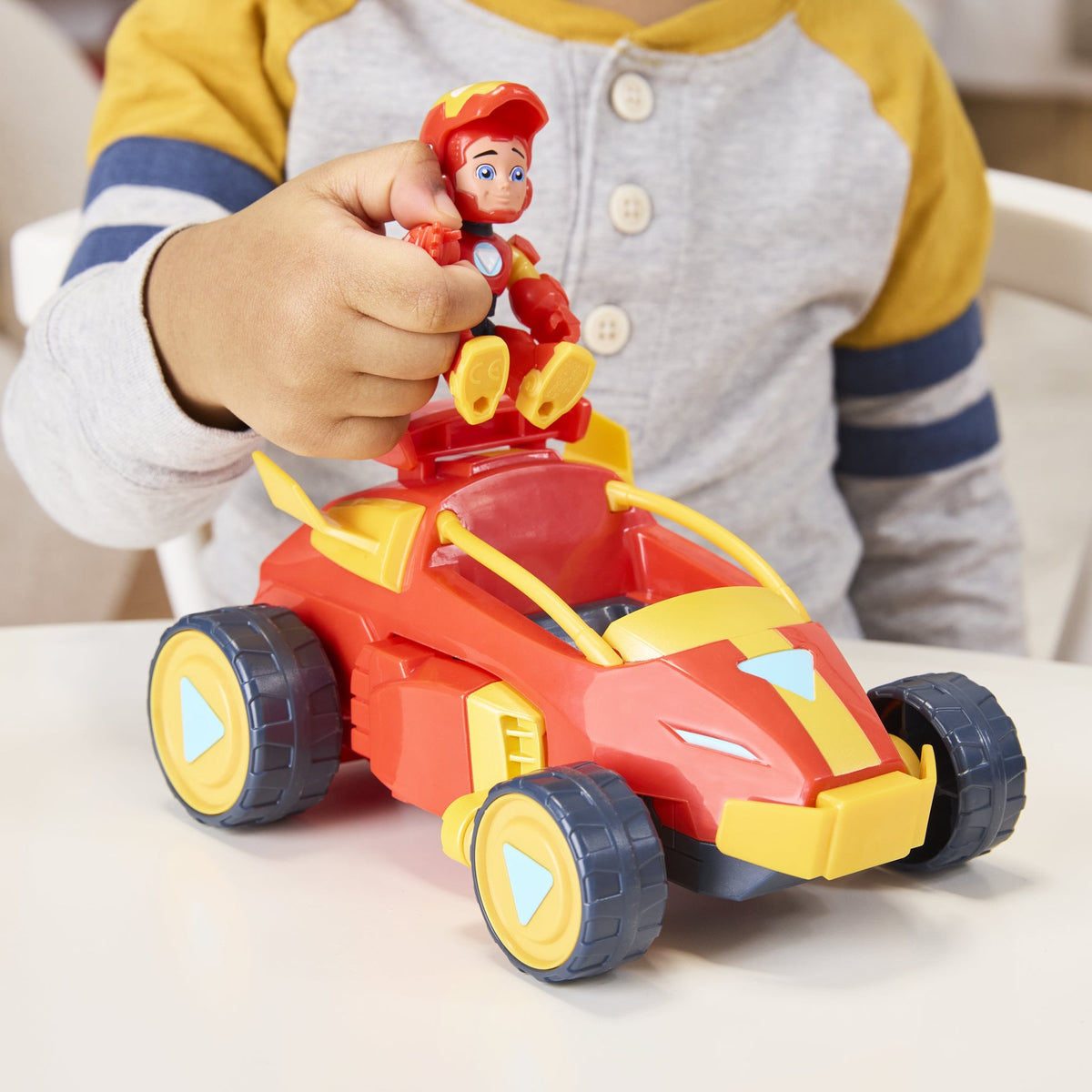 Hasbro Marvel Iron Man And His Awesome Friends Iron Man 2-In-1 Mech Suit & Vehicle