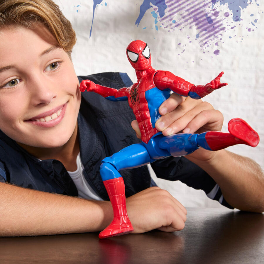 Hasbro Marvel Spider Man Titan Series Spider Man