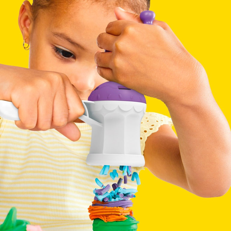 Hasbro Play-Doh Cupcake Tower Playset
