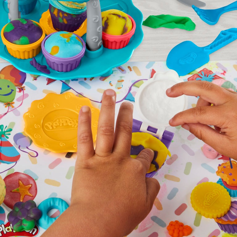 Hasbro Play-Doh Cupcake Tower Playset