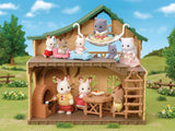 Sylvanian Families Lakeside Lodge - Free Gift