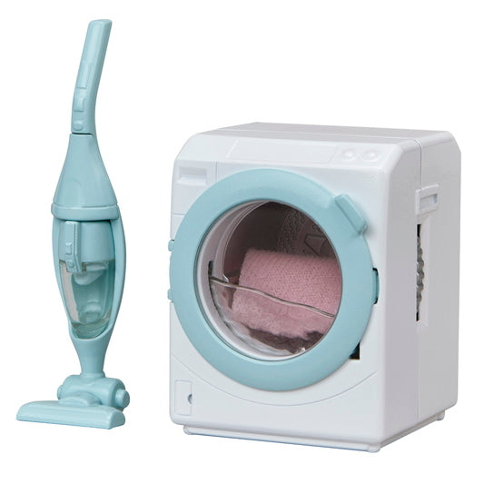 Sylvanian Families Laundry & Vacuum Cleaner - Free Gift