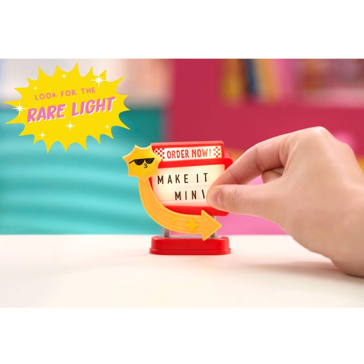 MGA の Miniverse Make It Mini Food Diner シリーズ 2B ミニ コレクタブル