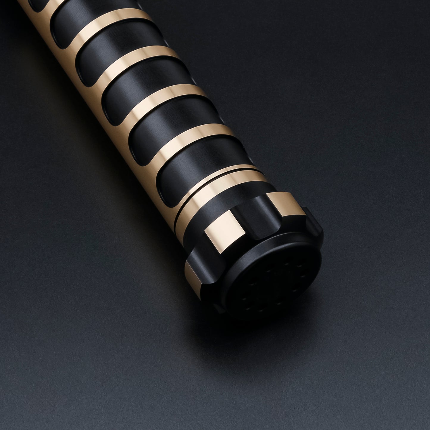 SaberVold SV-Vela Lightsaber - Premium RGB