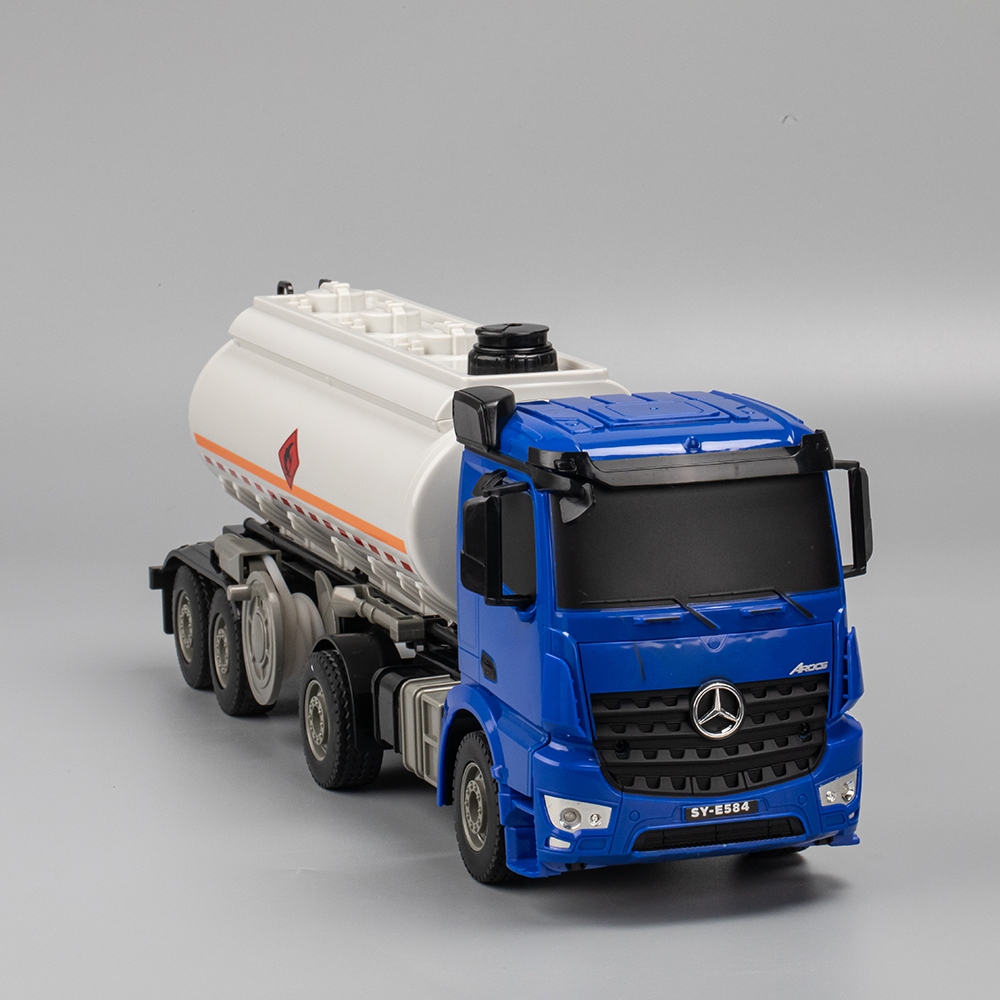 Double E Licensed Mercedes Benz Arocs Tank Truck 1/26 Scale E584-003