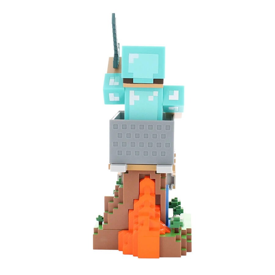 Minecraft: Steve in Diamond Armour Cable Guys Holder