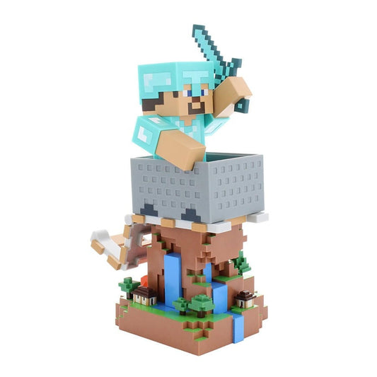 Minecraft: Steve in Diamond Armour Cable Guys Holder
