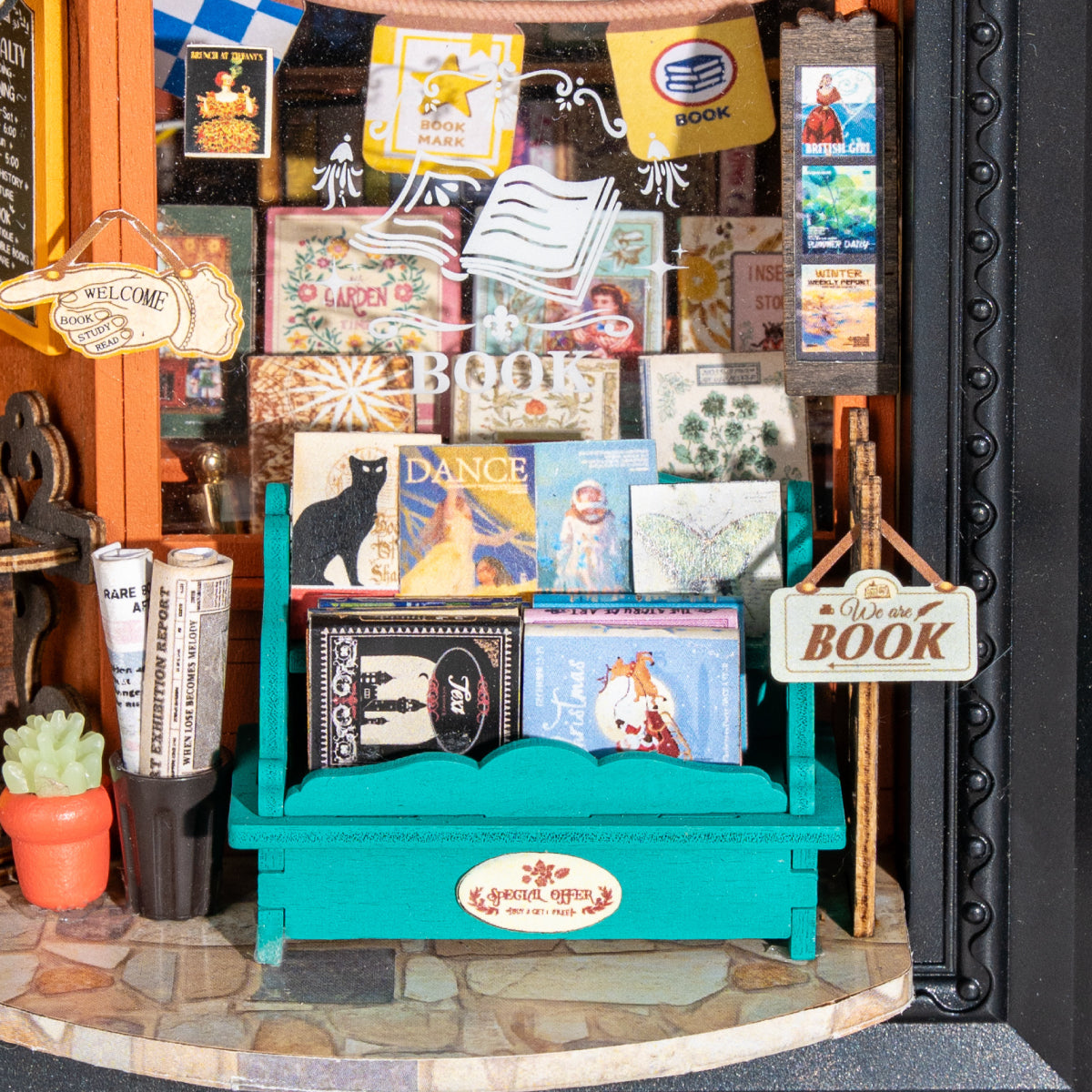 Robotime Rolife タイムトラベル DIY ブックヌークシェルフインサート TGB04