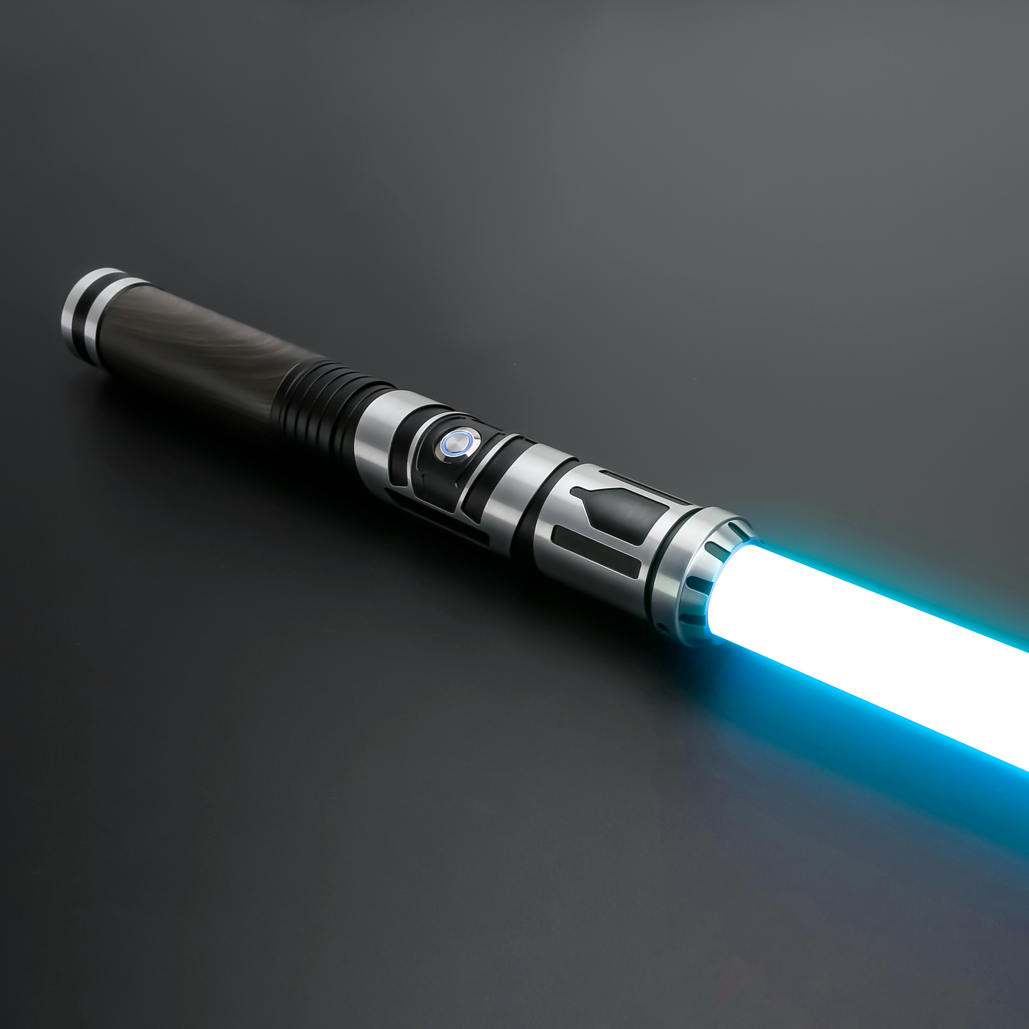 SaberVold SV-Cetus Lightsaber