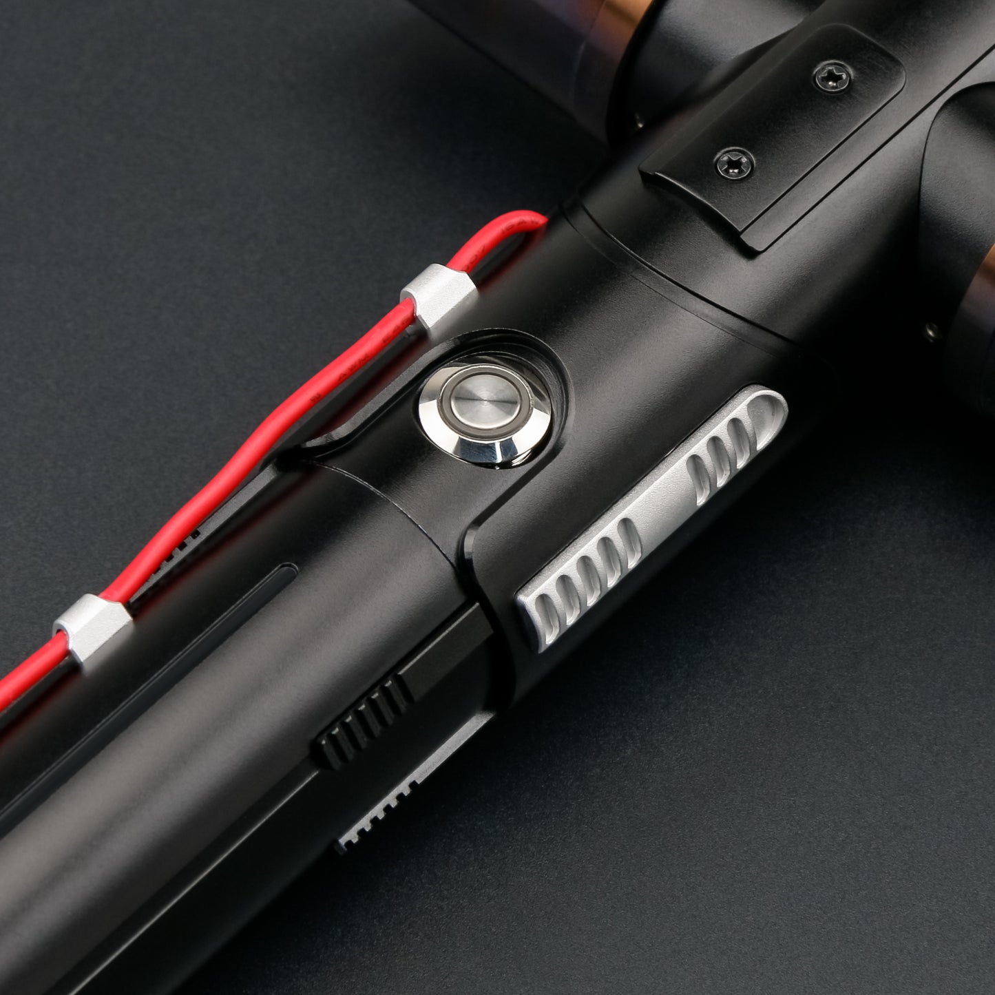 SaberVold SV-Hesperos Lightsaber