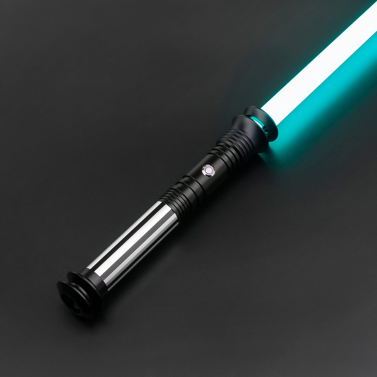 SaberVold SV-Hydra Lightsaber