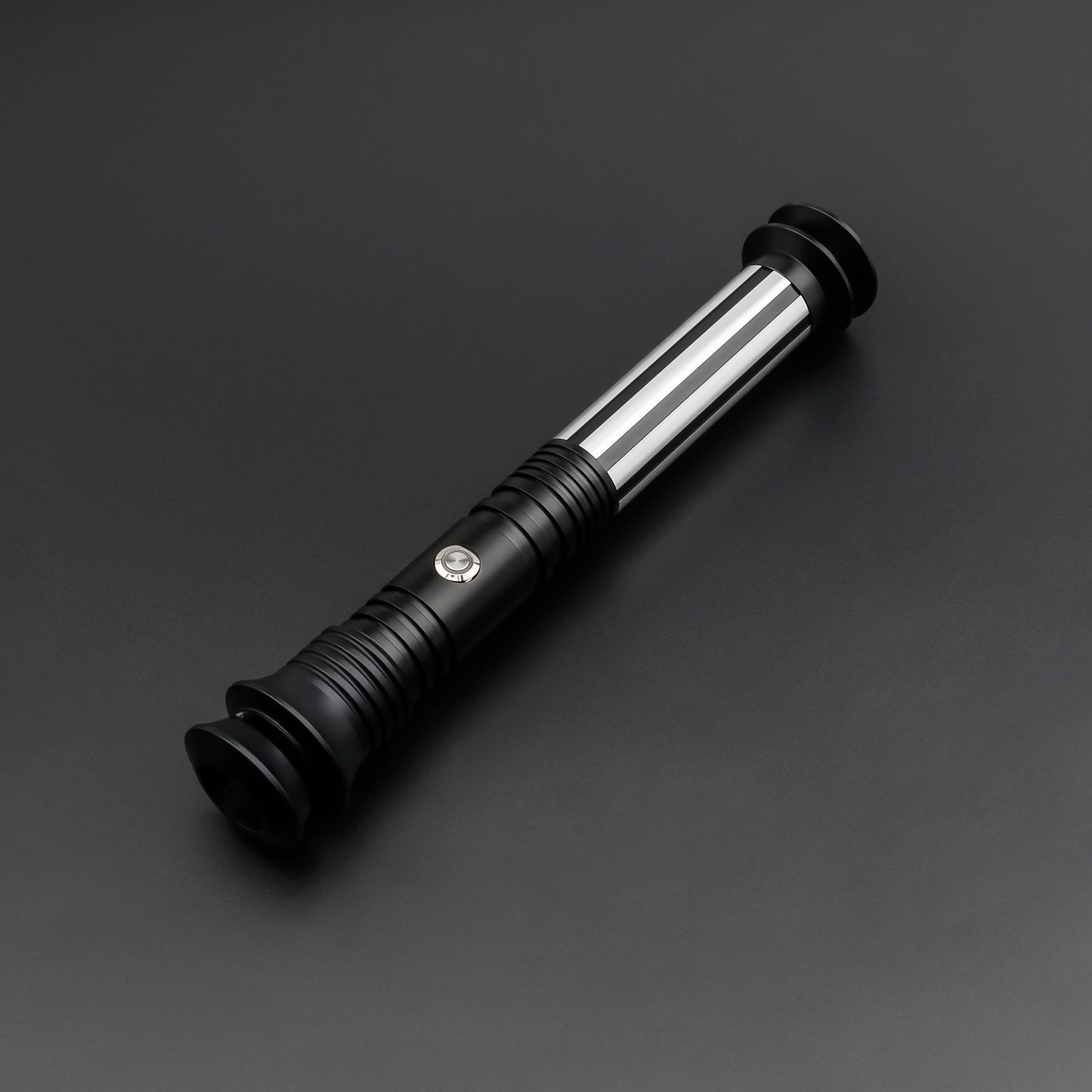 SaberVold SV-Hydra Lightsaber