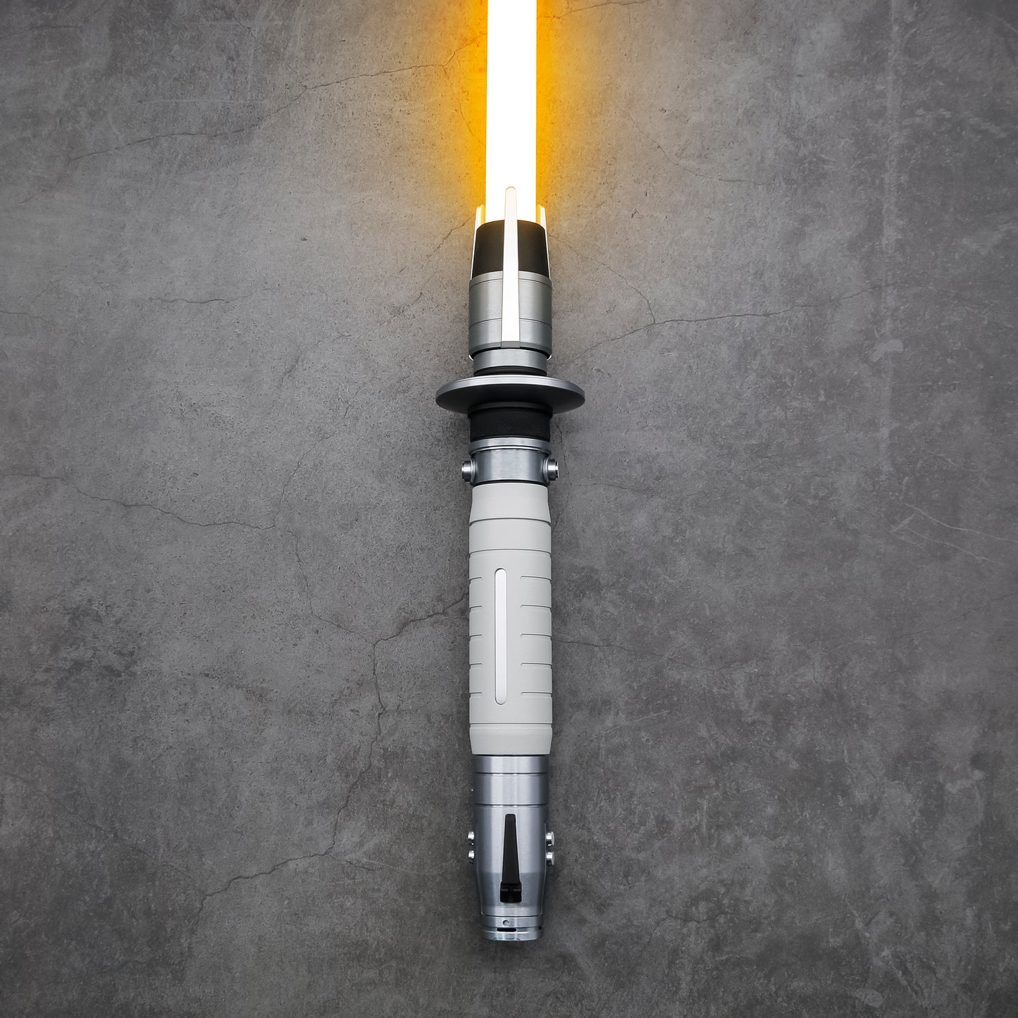 SaberVold SV-Shin Lightsaber