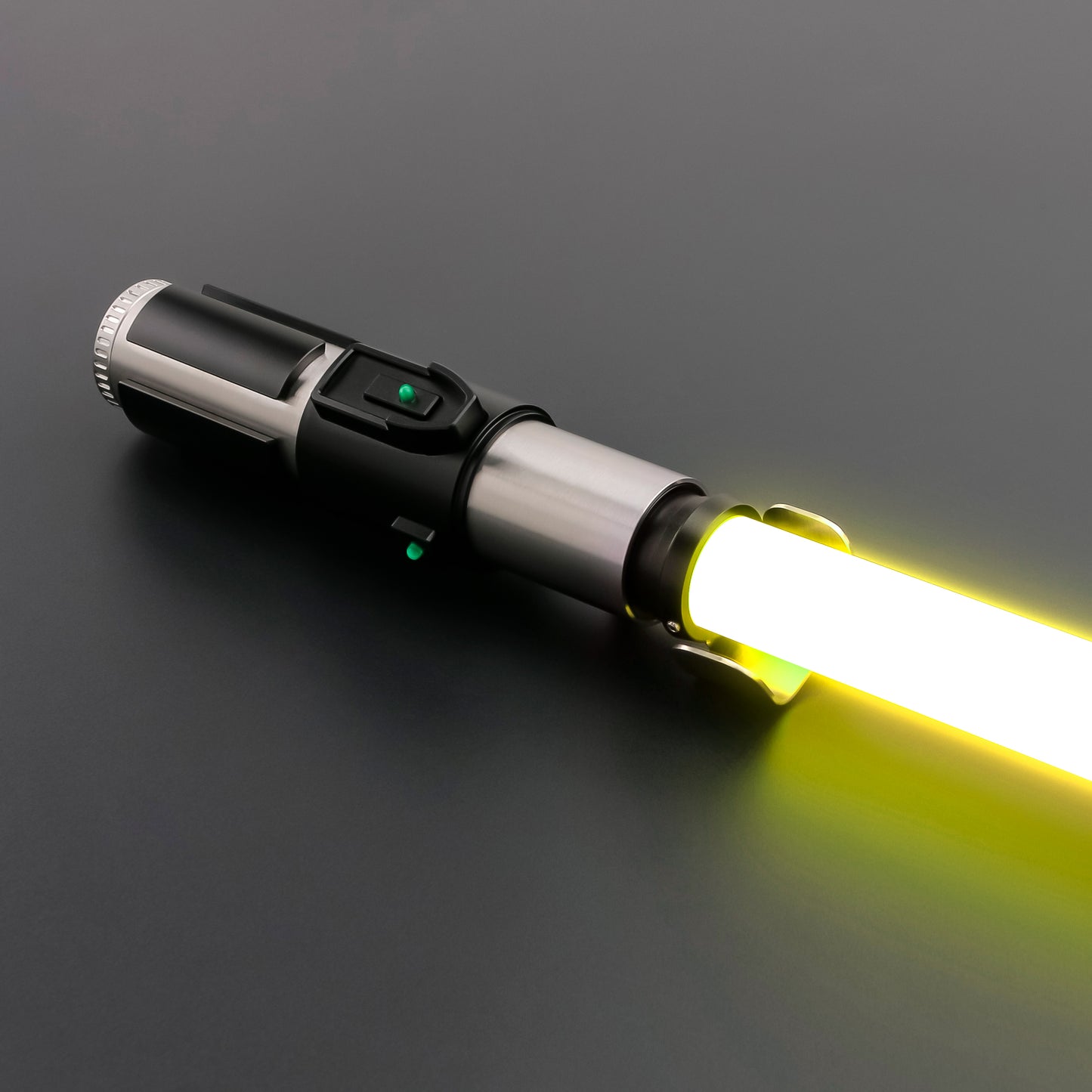 SaberVold SV-Yoda Lightsaber