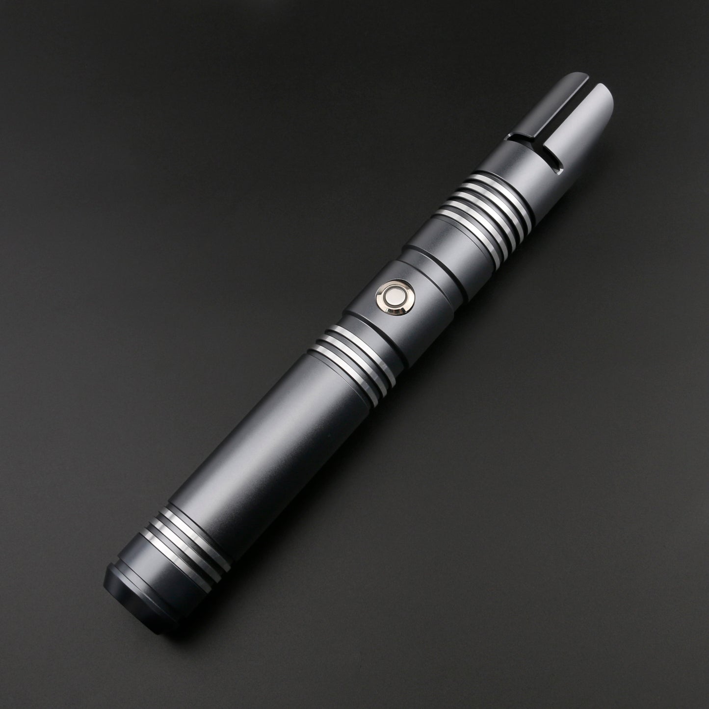 SaberVold SV-Aries Lightsaber