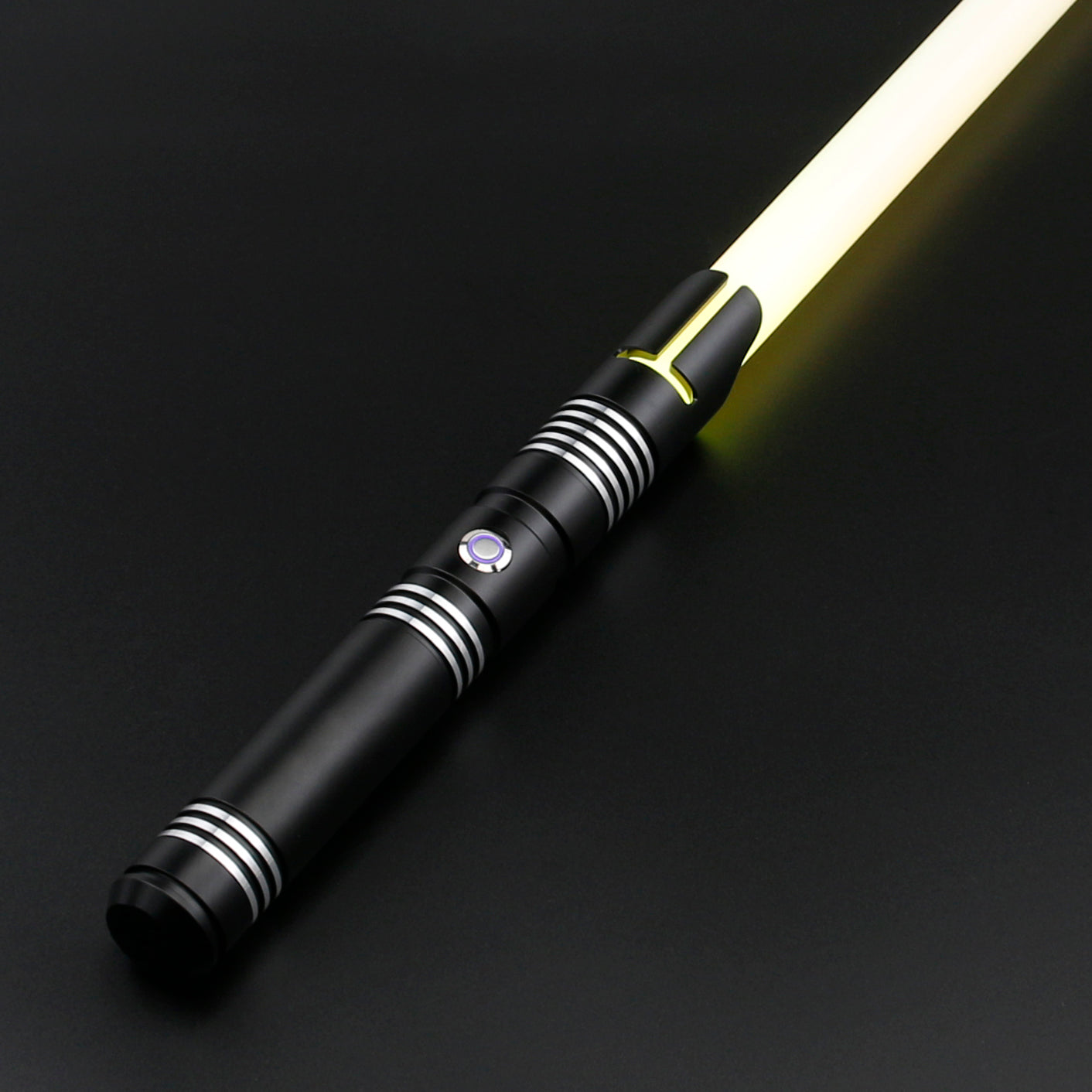 SaberVold SV-Aries Lightsaber