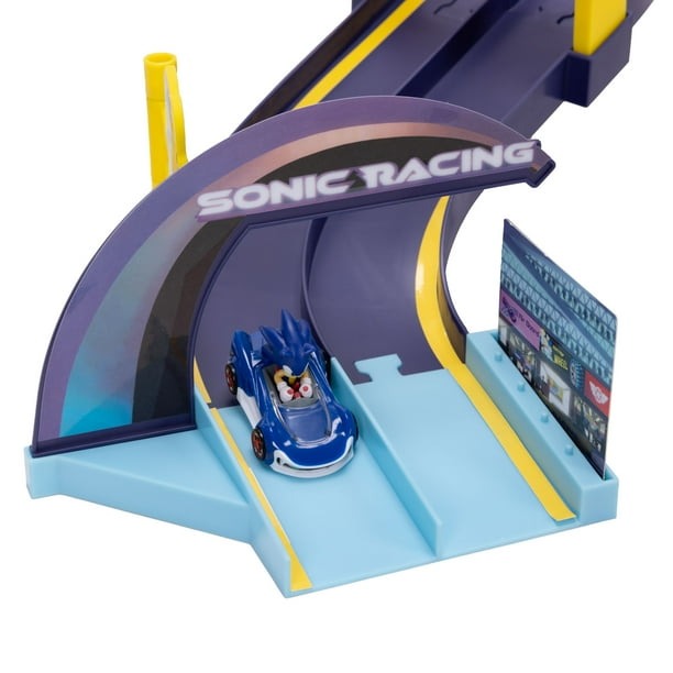 Sonic E-Stadium Track Set with 1:64 Die Cast Vehicle
