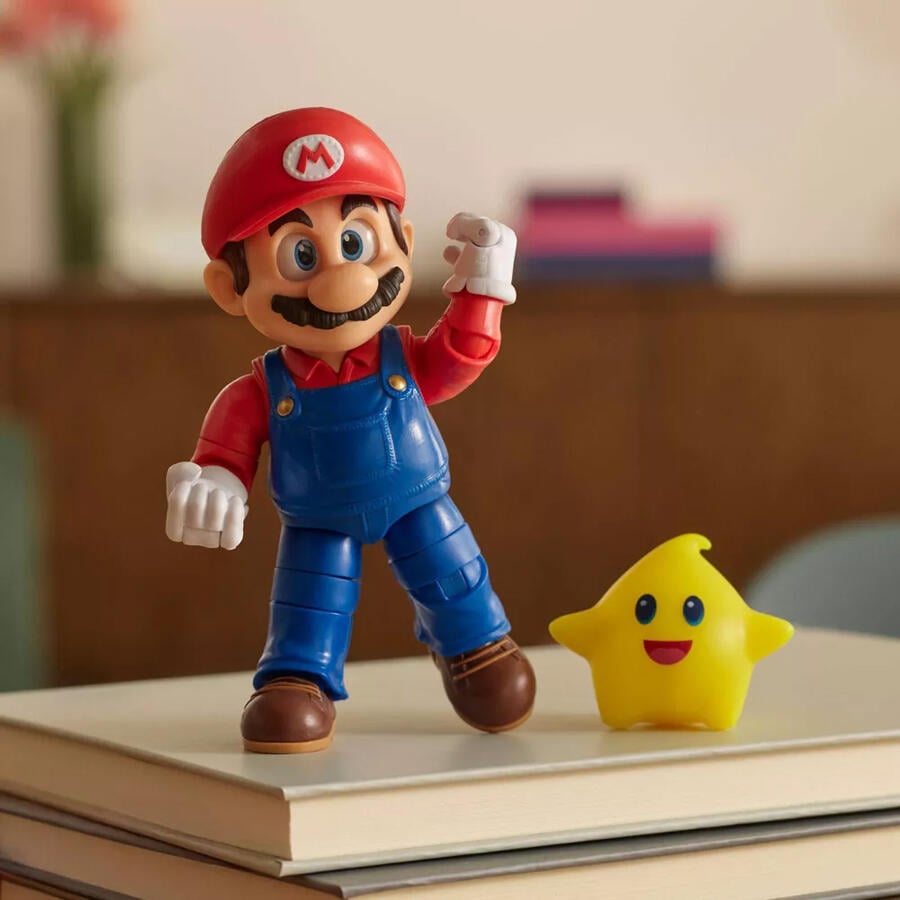 The Super Mario Galaxy Movie - 5” Figure Series – Mario Figure with Luma Star Accessory - Nintendo