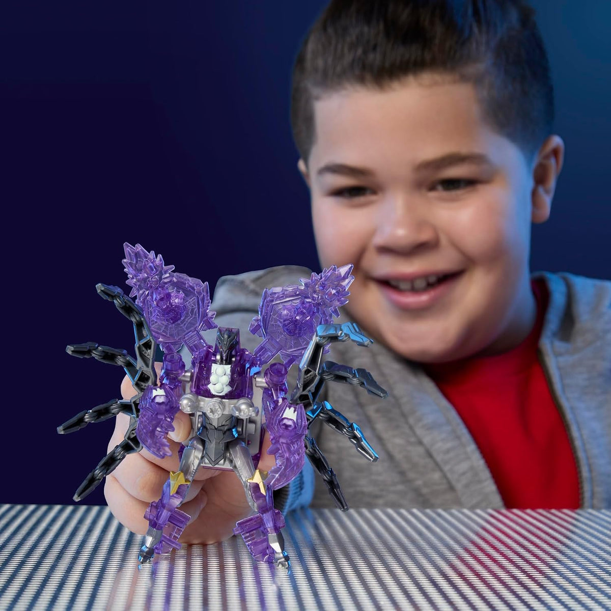 Transformers Cyberworld Armored Cyber Changers Airachnid