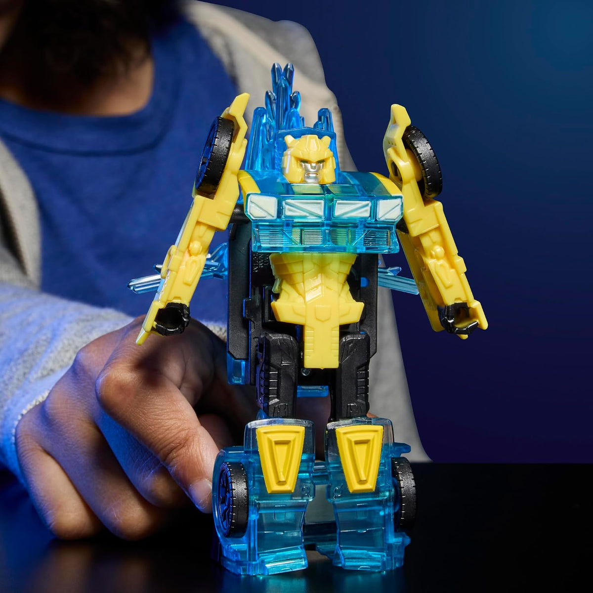 Transformers Cyberworld Armored Cyber Changers Bumblebee