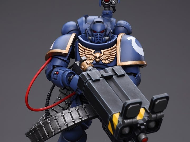 JOYTOY Warhammer 40K Ultramarines Desolation Marine with Castellan Launcher (Superkrak) JT8810