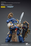 Pesan di muka JOYTOY Warhammer 40K Ultramarines Primaris Captain dengan Relic Shield dan Power Sword