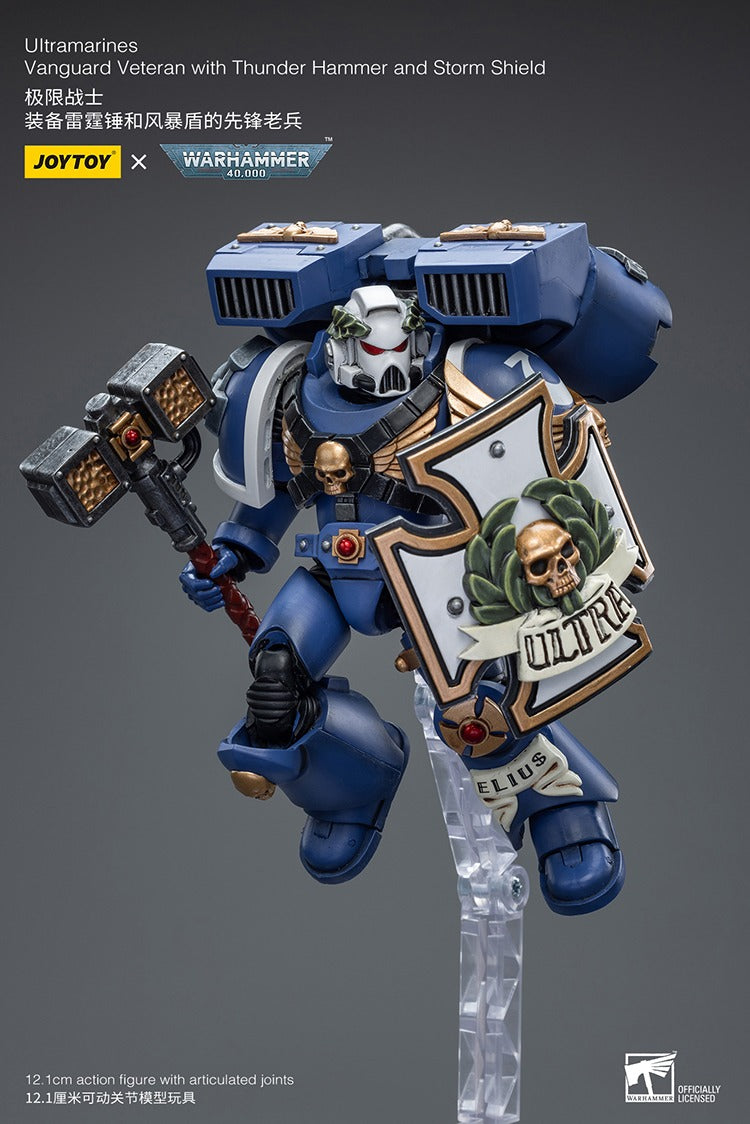 JOYTOY Warhammer 40K Ultramarines Vanguard Veteran with Thunder Hammer and Storm Shield JT8032