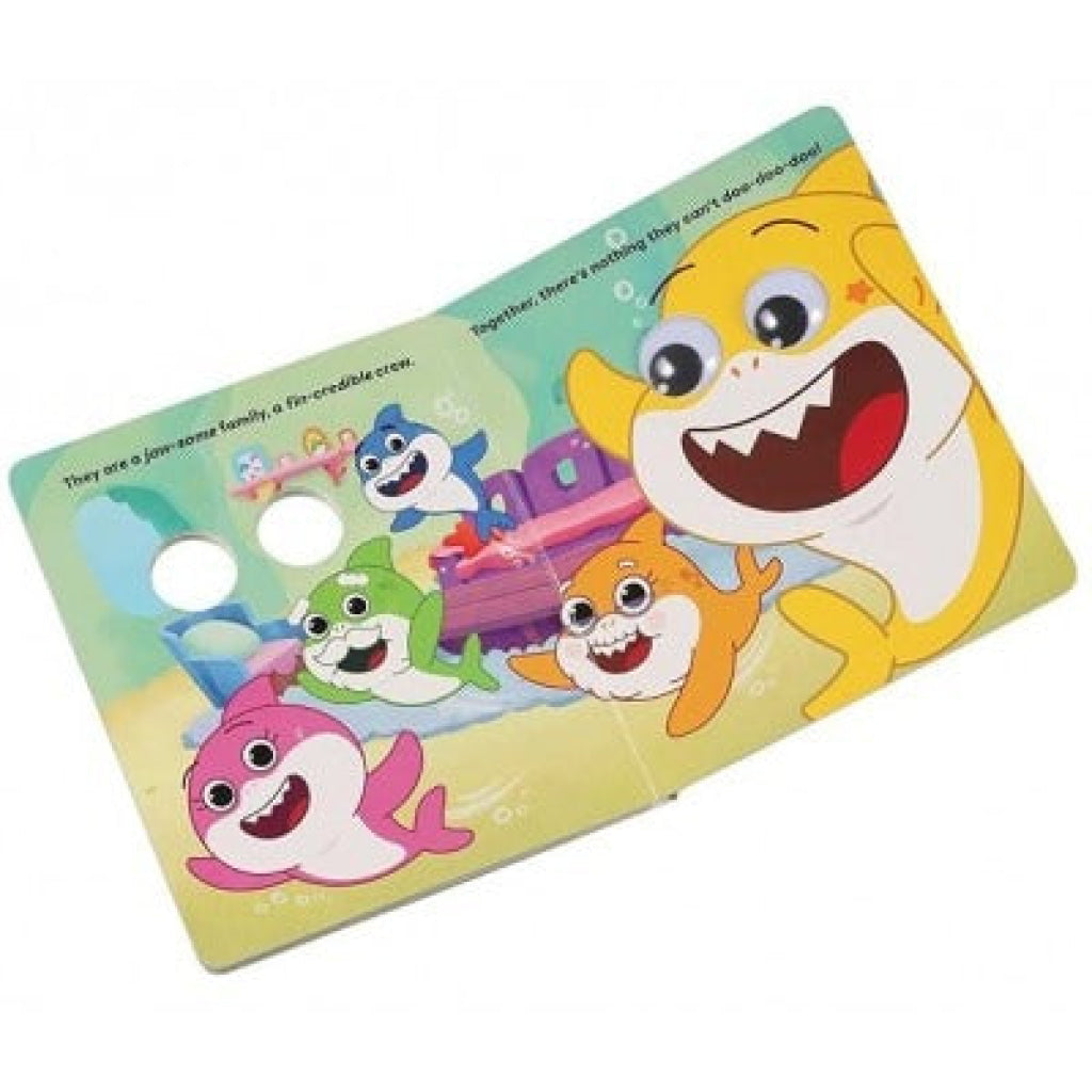 Baby Shark’s Big Show: Baby Shark’s Fin-Credible Family - Pinkfong