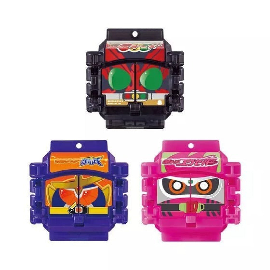 Bandai Kamen Rider: DX Legend Rider Gochizo Set 03 Kamen Rider
