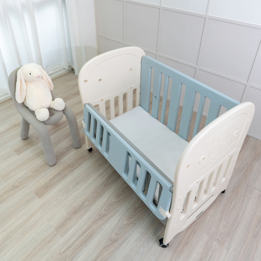 Baby Cot & Bed