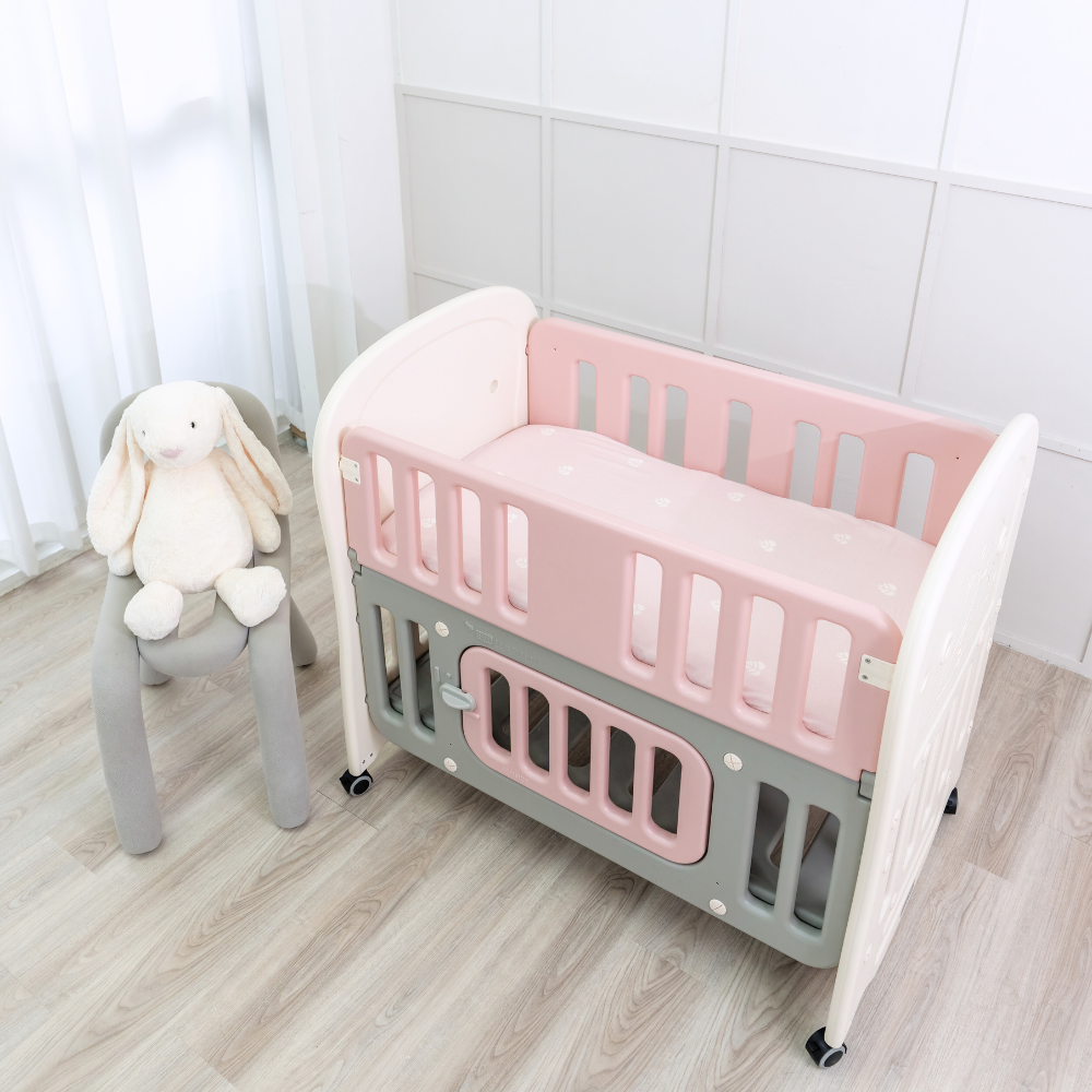 Baby Cot & Bed
