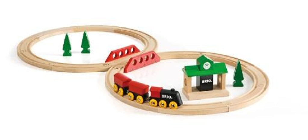 Brio Classic Figure 8 Set Brio