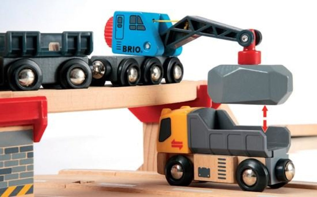 Brio Rail & Road Loading Set Brio