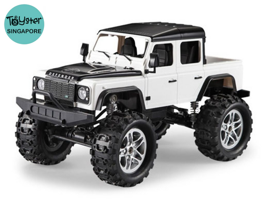 Double E Licensed Land Rover Defender D110 1/14 Scale E332-003 White