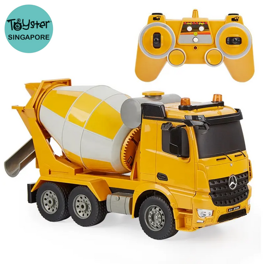 Double E Licensed Mercedes-Benz Rc Concrete Mixer 1/20 Scale E528-003