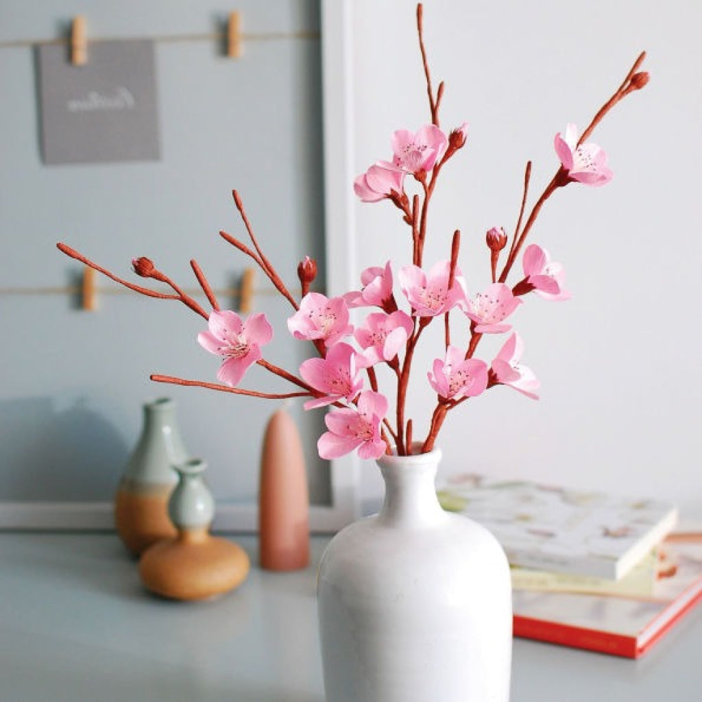Hinkler Craft Maker Paper Flowers Kit CRAFT MAKER