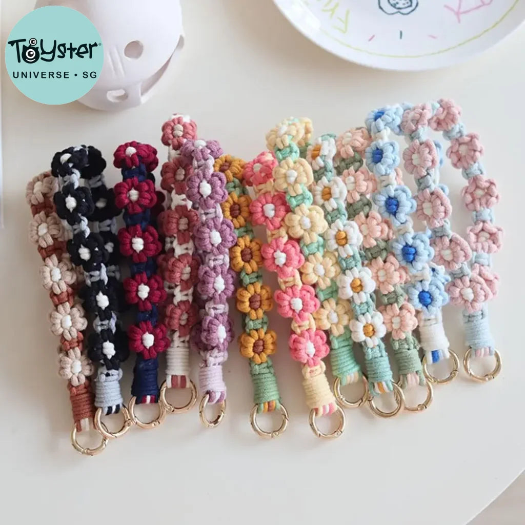 Korean Style Boho Weave Daisy Keyring