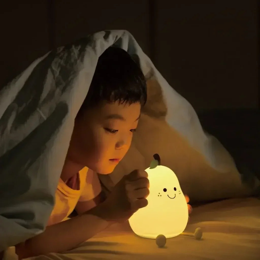 LED Pear Fruit Silicone Night Light - Blanco / Pear