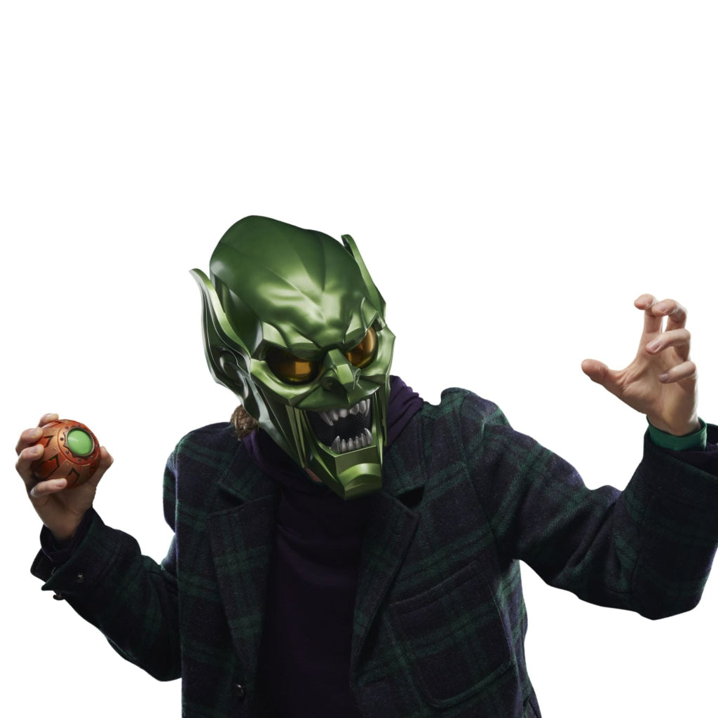 Marvel Legends Series: Green Goblin Roleplay Helmet (Spider-Man: No Way Home) - Marvel