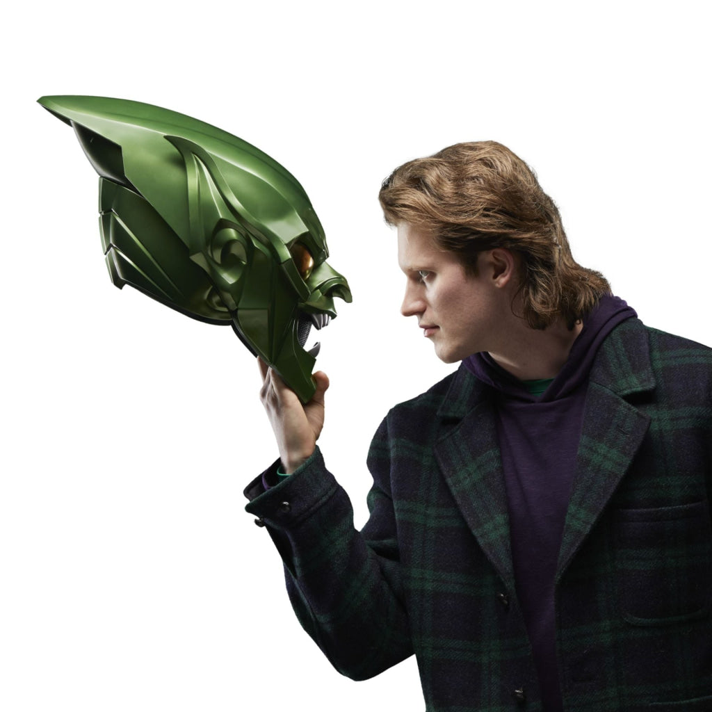 Marvel Legends Series: Green Goblin Roleplay Helmet (Spider-Man: No Way Home) - Marvel